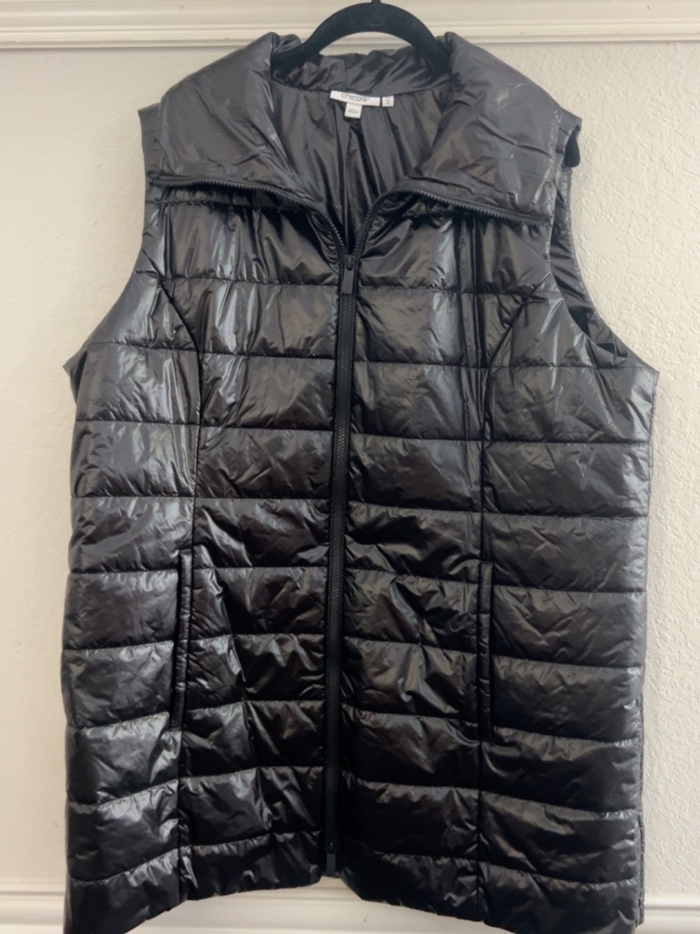 Chico’s Long Puffer Vest Size 3.5 US 18 Black Quilted Full Zip